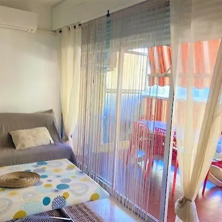 Appartement Grand Proche Plages Et Promenade Des Nice